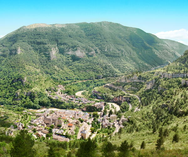 Aumont-Aubrac - Saint Guilhem le Désert